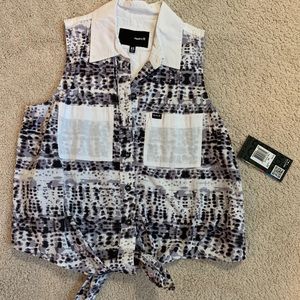 Hurley crop tie shirt